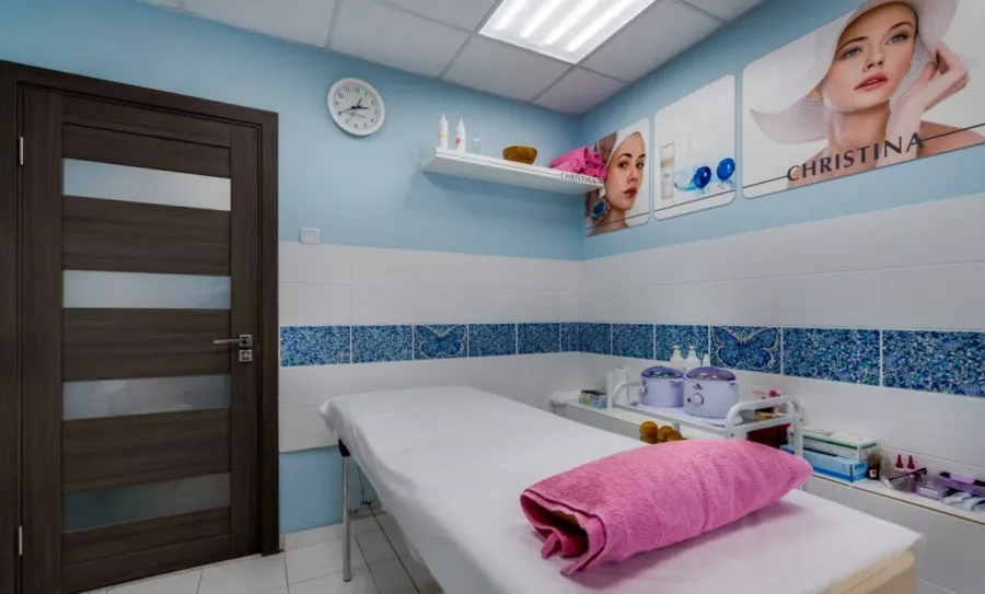 Салон красоты Эпатаж в Москве: Окрашивание, Стрижка, Солярий, Красота,