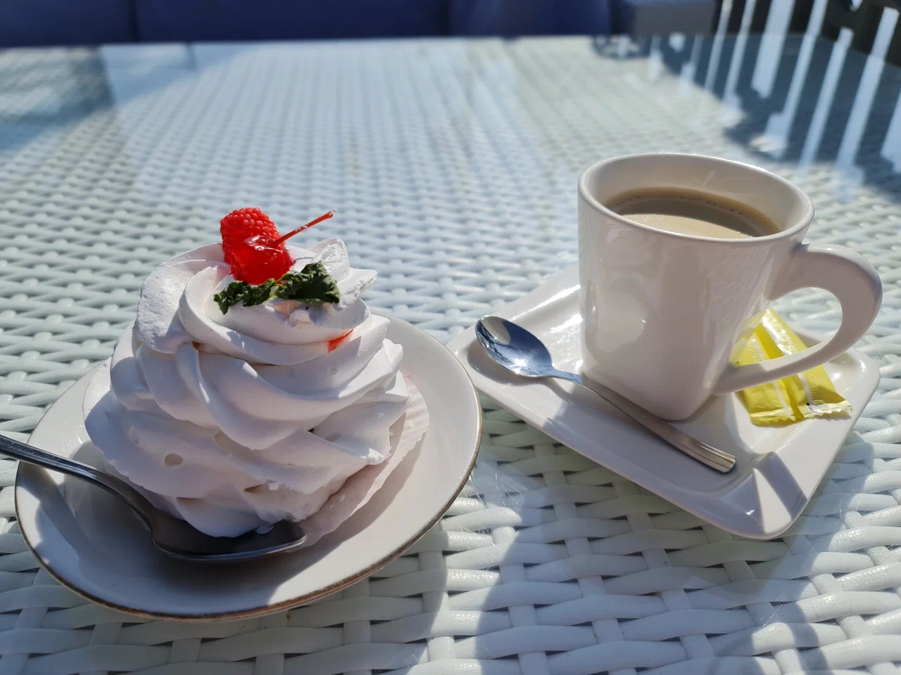 Кафе "Шатер".