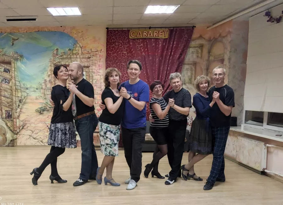 Танцевальный клуб Чикаго в Санкт-Петербурге: Хореография, Танго, Джаз, Степ, Постановка Танца,
