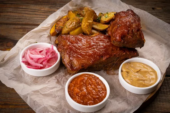 Таверна "Сытый грек".