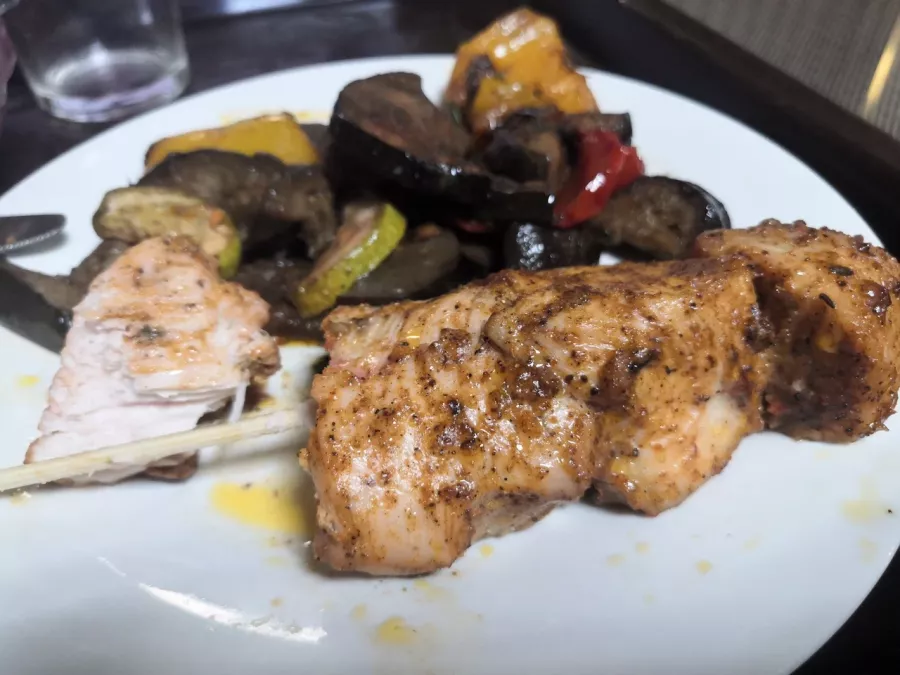 Столовая Bon appetit в Анапе: Проведение банкетов, Поминальные обеды, Заказ навынос, Доступный вход для людей с инвалидностью, Кофе с собой, Чай с собой,