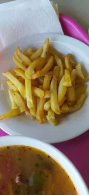 Столовая "Bon appetit".