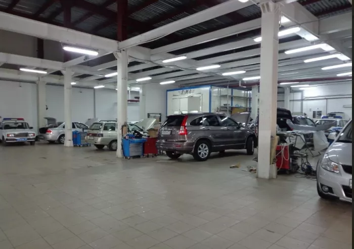 Автозапчасти для иномарок Магазин автозапчастей и станция технического обслуживания  в  Москве