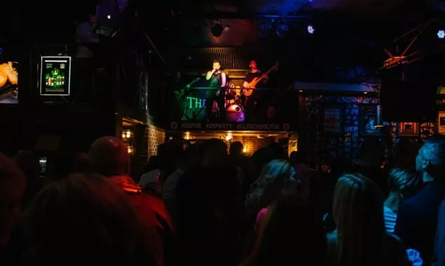 Кафе-бар "The old school pub".