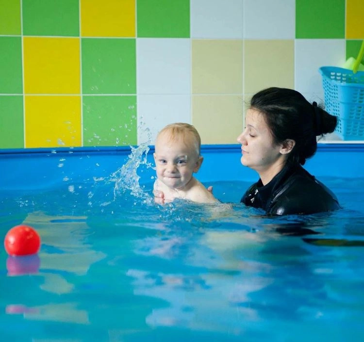 Бассейн Aqua Baby в Краснодаре: Возле воды, Бассейн, Оздоровительные центры, Плавание, Водный спорт,
