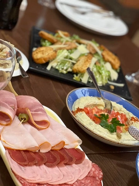 Ресторан национальной кухни Nor Aleppo в Гюмри: Армянская кухня, Ресторан, Восточные сладости, Семейный ужин, Экзотические блюда, Европейская кухня,