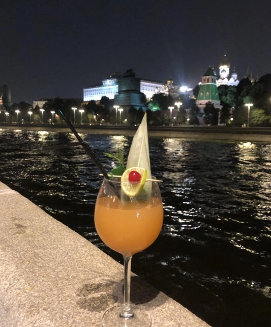 Ресторан Сакура place в Москве: Китайская кухня, Вьетнамская кухня, Летняя терраса, Русская кухня, Бизнес-ланч,