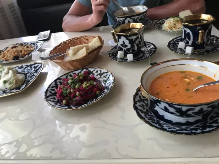 Кафе "Учкудук".