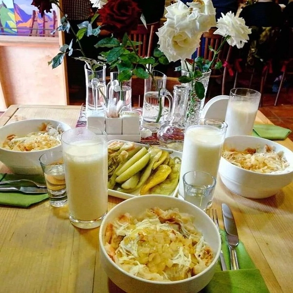 Ресторан Gwoog Gastrohouse в Гюмри: Ресторан, Армянская кухня, Традиционная кулинария, Еда навынос, Семейный ужин, Аутентичная еда,