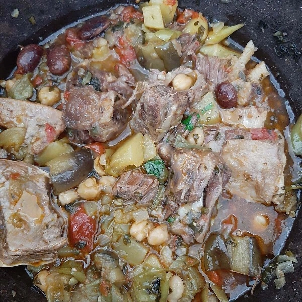 Ресторан Gwoog Gastrohouse в Гюмри: Ресторан, Армянская кухня, Традиционная кулинария, Еда навынос, Семейный ужин, Аутентичная еда,