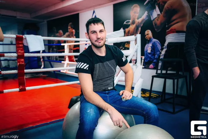 Спортивно-оздоровительный центр "Arriba-fitness".