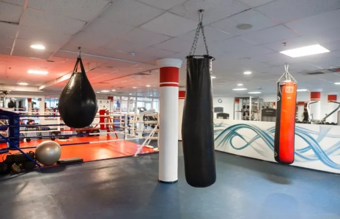 Спортивно-оздоровительный центр "Arriba-fitness".