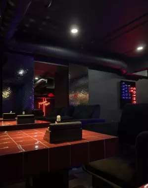 Лаундж-бар "HookahPlace Futura".