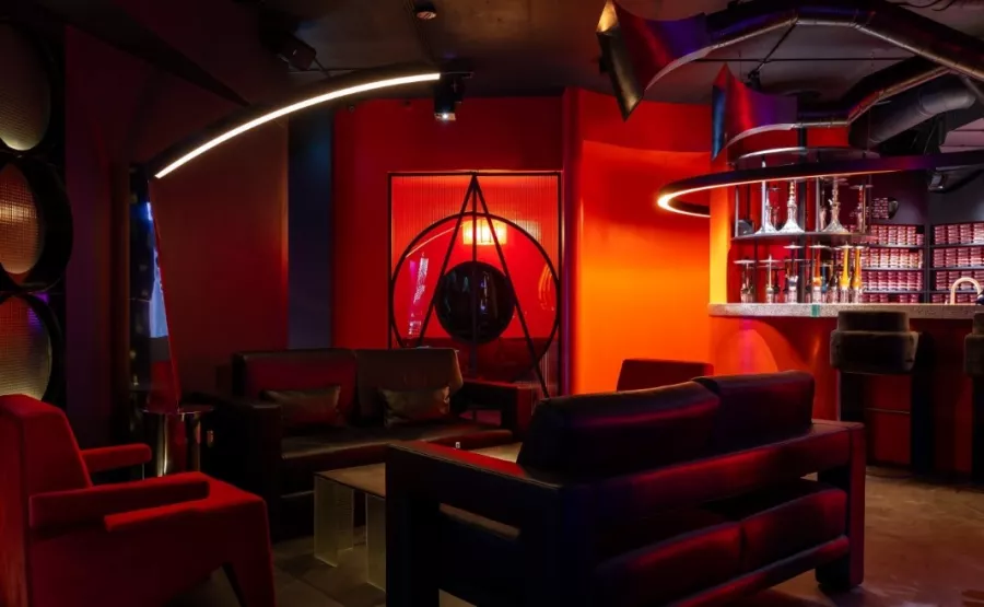 Лаундж-бар HookahPlace Futura в Москве: Коктейльный бар, Винная карта, Живая музыка, Заказ столиков, VIP-зал,