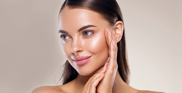 Салон красоты Sisters Beauty Lounge в Дубаи: Салон красоты, Стрижка, Ногти, Красота,