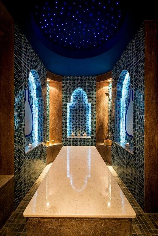 Мужской спа салон Jazz Lounge Spa на Barsha Avenues в Дубаи: Мужское спа , Барбершоп , Массаж для мужчин , Ногтевые услуги , Уход за бородой ,