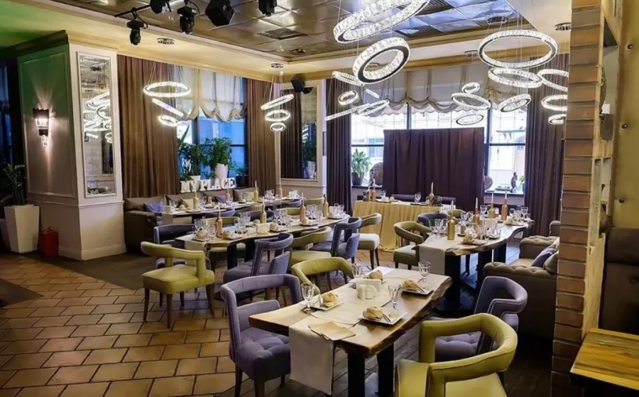 Кафе-бар My place в Москве: Японская кухня, Бургеры, Супы, Пельмени, Салаты,