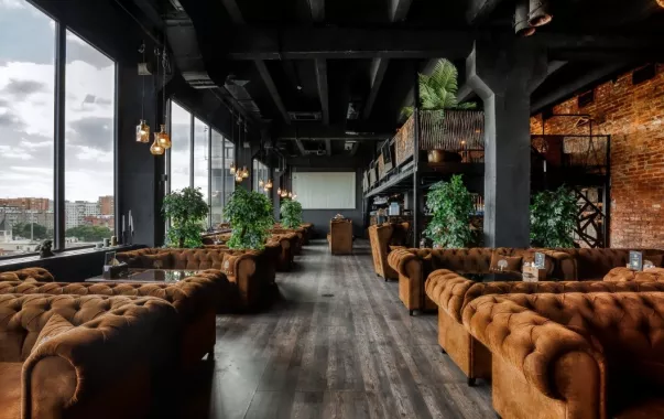 Сеть баров паровых коктейлей "Барвиха lounge".