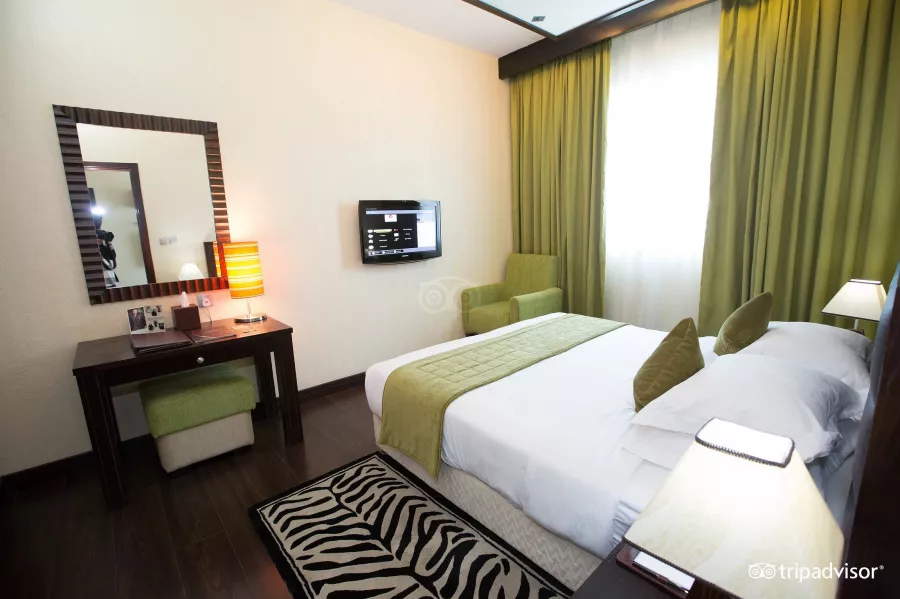 Отель Marina View Deluxe в Дубаи: Апартаменты , Фитнес , Бассейн , Бар , Квартирные номера , Ресторан,