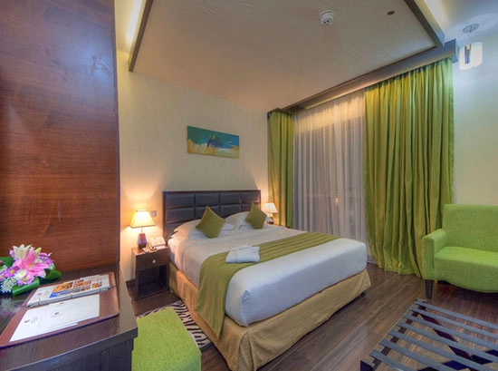 Отель Marina View Deluxe в Дубаи: Апартаменты , Фитнес , Бассейн , Бар , Квартирные номера , Ресторан,