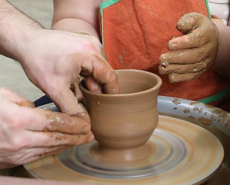 Детские художественные школы Школа изящных искусств в Сочи: Творчество, Мастер-классы, Рисование, Гончарная мастерская , Хобби,