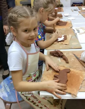 Детские художественные школы "Школа изящных искусств"
