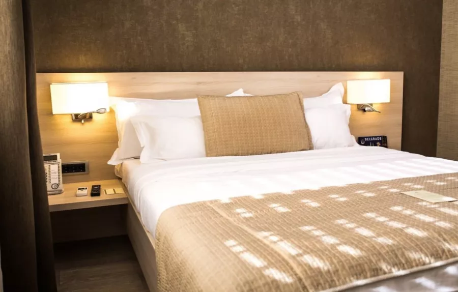 Hotel Prince Hall в Белграде: Отель, Путешествие, Чилим,
