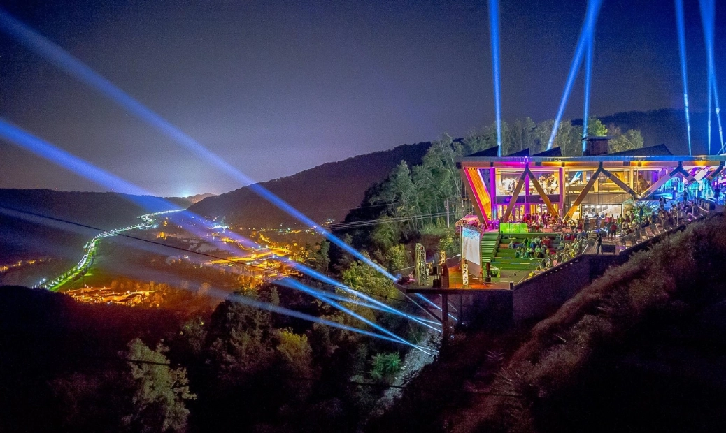 Парк уникальных впечатлений "Skypark Sochi"