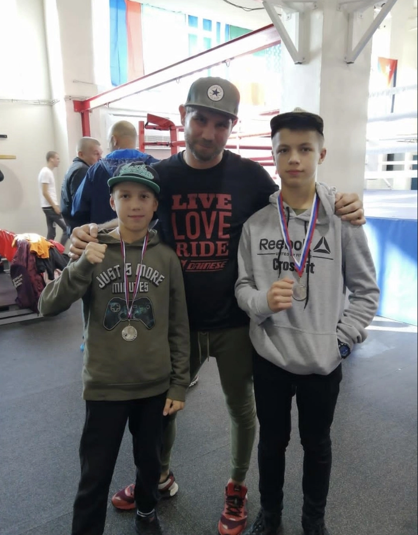 Спортивный клуб «Белый зал»