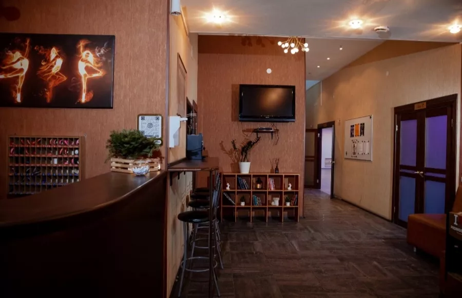 Школа танцев Promodance в Екатеринбурге: Тренировка, Хип-хоп, Аренда, Хореография, Танцы, Учимся,