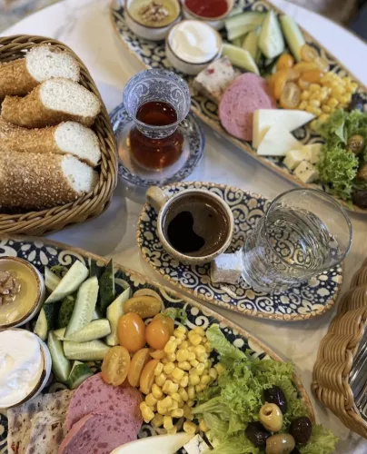 Кафе Lale Istanbul  в  Сочи