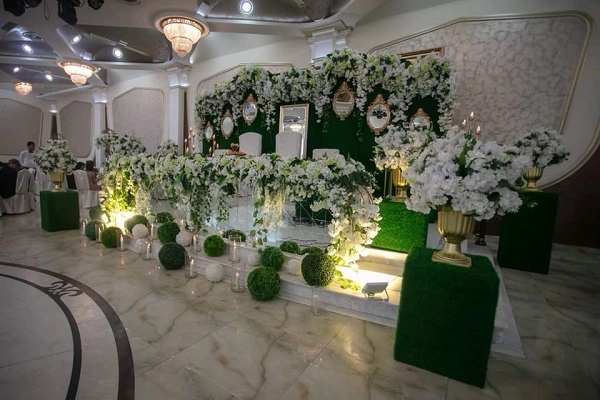 Ресторан Victoria Wedding Hall в Гюмри: Ресторан, Торжества, Мероприятия, Фейерверк, Банкет, Для влюбленных,