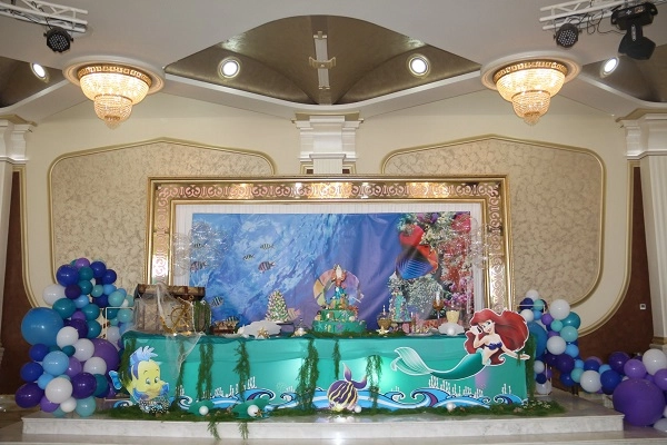 Ресторан Victoria Wedding Hall в Гюмри: Ресторан, Торжества, Мероприятия, Фейерверк, Банкет, Для влюбленных,