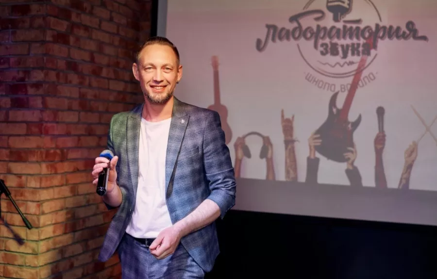 Школа вокала Лаборатория звука в Москве: Музыкальные курсы, Запись песни, Вокал, Голос, Петь, Актерское мастерство, Курсы вокала,