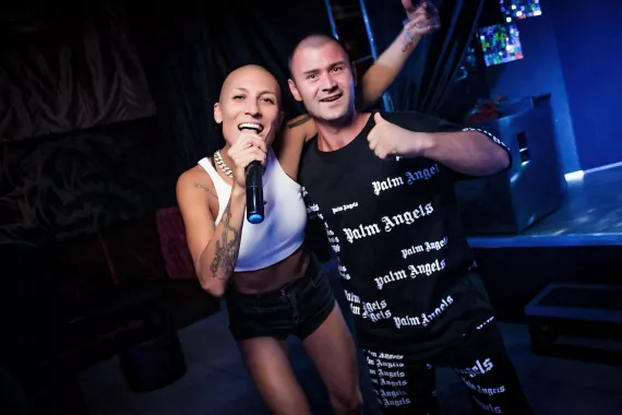 Ночной клуб "Friend Zone"