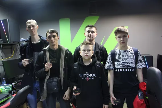 Компьютерный клуб "КК"