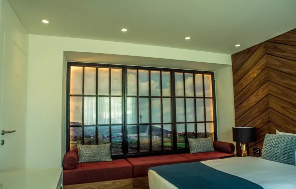 Hotel Hedonic