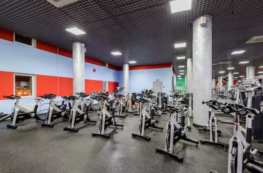 Фитнес-клуб Fitness 24 в Санкт-Петербурге: Фитнес , Фитнес зал , Тренажерный зал , Спорт фитнес , Фитнес-клуб, Развиваться,