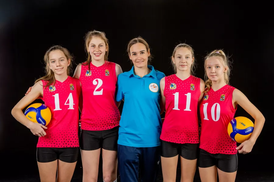 Секция по волейболу FOXVOLLEY в Краснодаре: Развиваться, Дисциплина, Девочки, Волейбол, Игра, Для души,