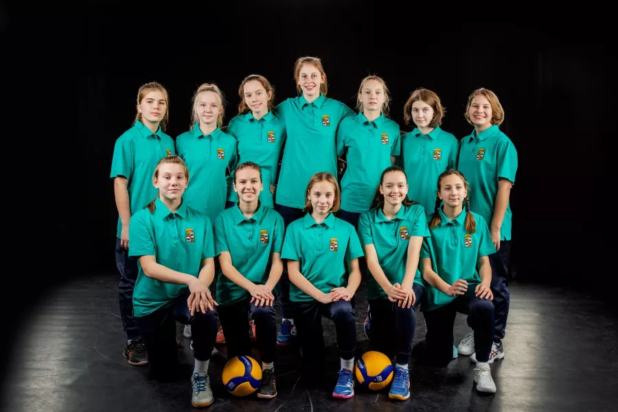 Секция по волейболу FOXVOLLEY в Краснодаре: Развиваться, Дисциплина, Девочки, Волейбол, Игра, Для души,
