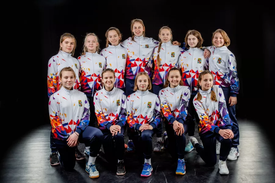 Секция по волейболу FOXVOLLEY в Краснодаре: Развиваться, Дисциплина, Девочки, Волейбол, Игра, Для души,