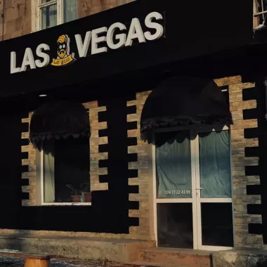 "Las Vegas" BARBERSHOP.