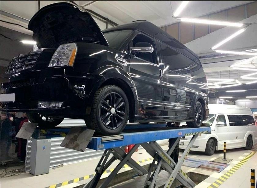 Автотехцентр BIP-service в Москве: Ремонт порезов, Полировка, Шиномонтаж, Автомойка, Авторемонт, Кузовной Ремонт, Шины и диски,