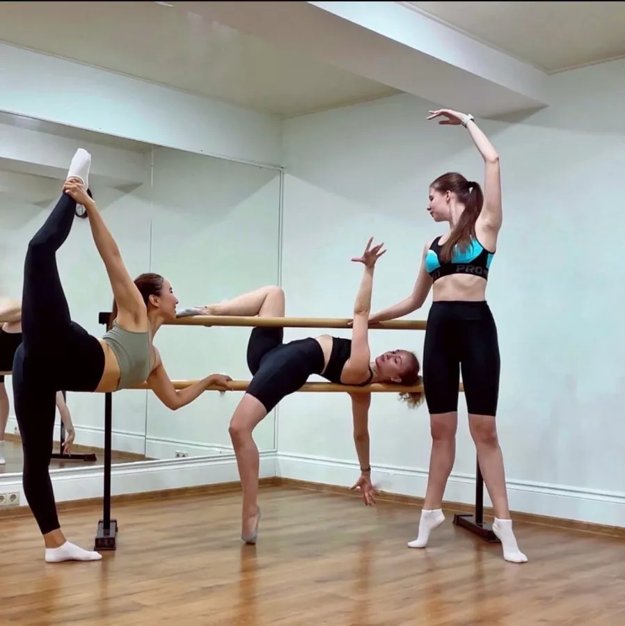 Студия растяжки и фитнеса Up Stretching в Москве: Йога, Стретчинг, Растяжка,