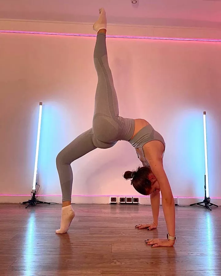 Студия растяжки и фитнеса Up Stretching в Москве: Йога, Стретчинг, Растяжка,
