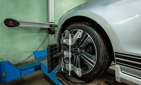 Ремонт и обслуживание автомобилей Razval 3D Hovo в Гюмри: Развал-Схождение, Автосервис, Диагностика, 3D, Авто,