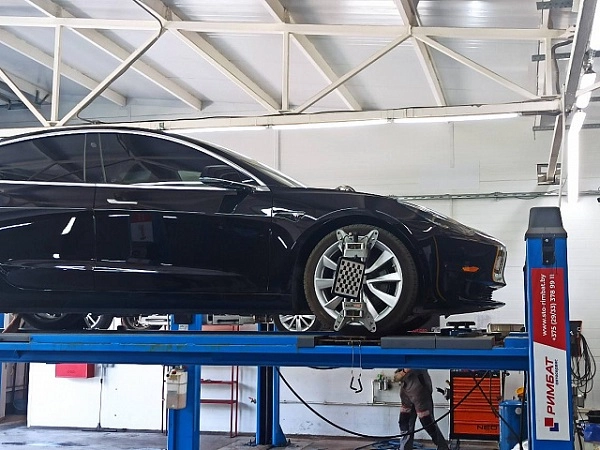 Ремонт и обслуживание автомобилей Razval 3D Hovo в Гюмри: Развал-Схождение, Автосервис, Диагностика, 3D, Авто,