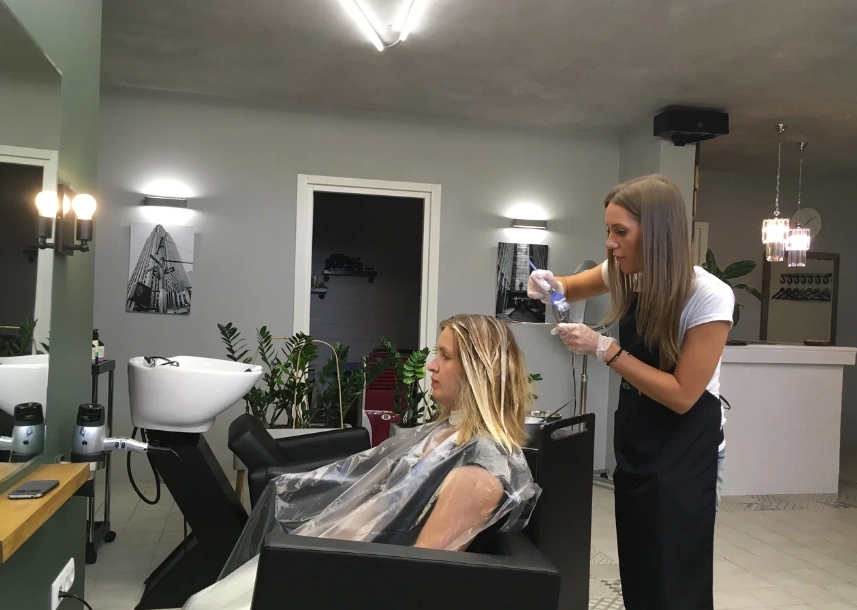 Салон красоты The flat beauty and spa в Москве: Стрижка, Массаж, Маникюр, Солярий, Ногти, Красота,