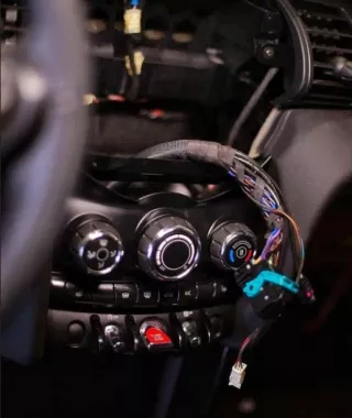 Ремонт ходовой части автомобиля "Mini club service".