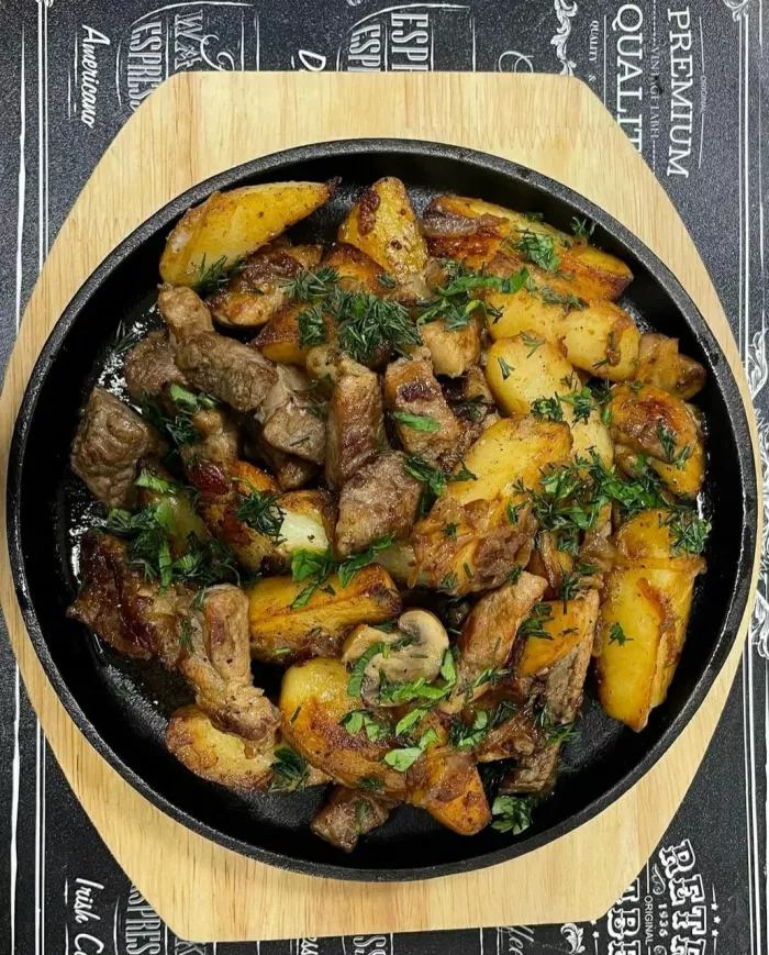 Кафе "Моцарелла".